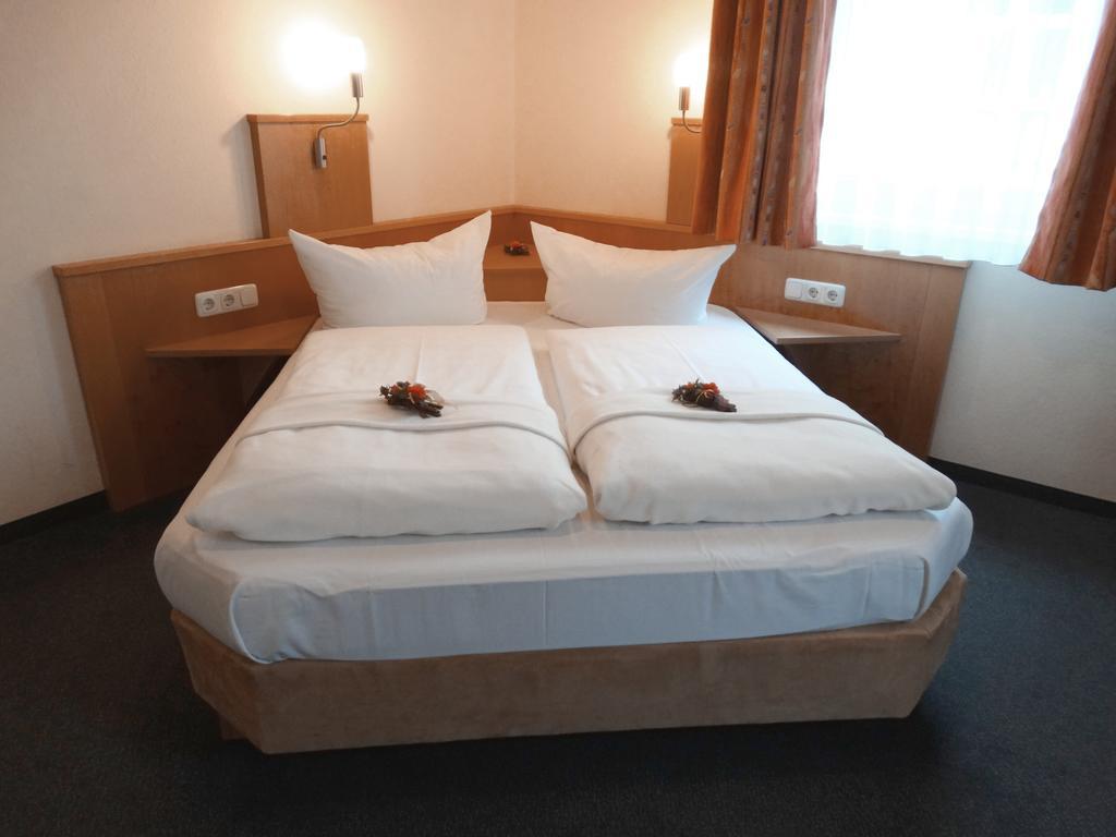 Hotel Sonne - Haus 2 Idstein Zewnętrze zdjęcie